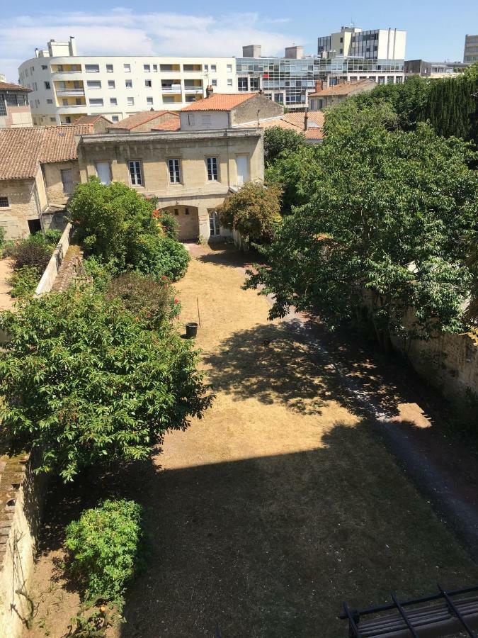 Le Galaxy Centre La Breche Wifi Calme Vue Jardin Apartment Niort Bagian luar foto